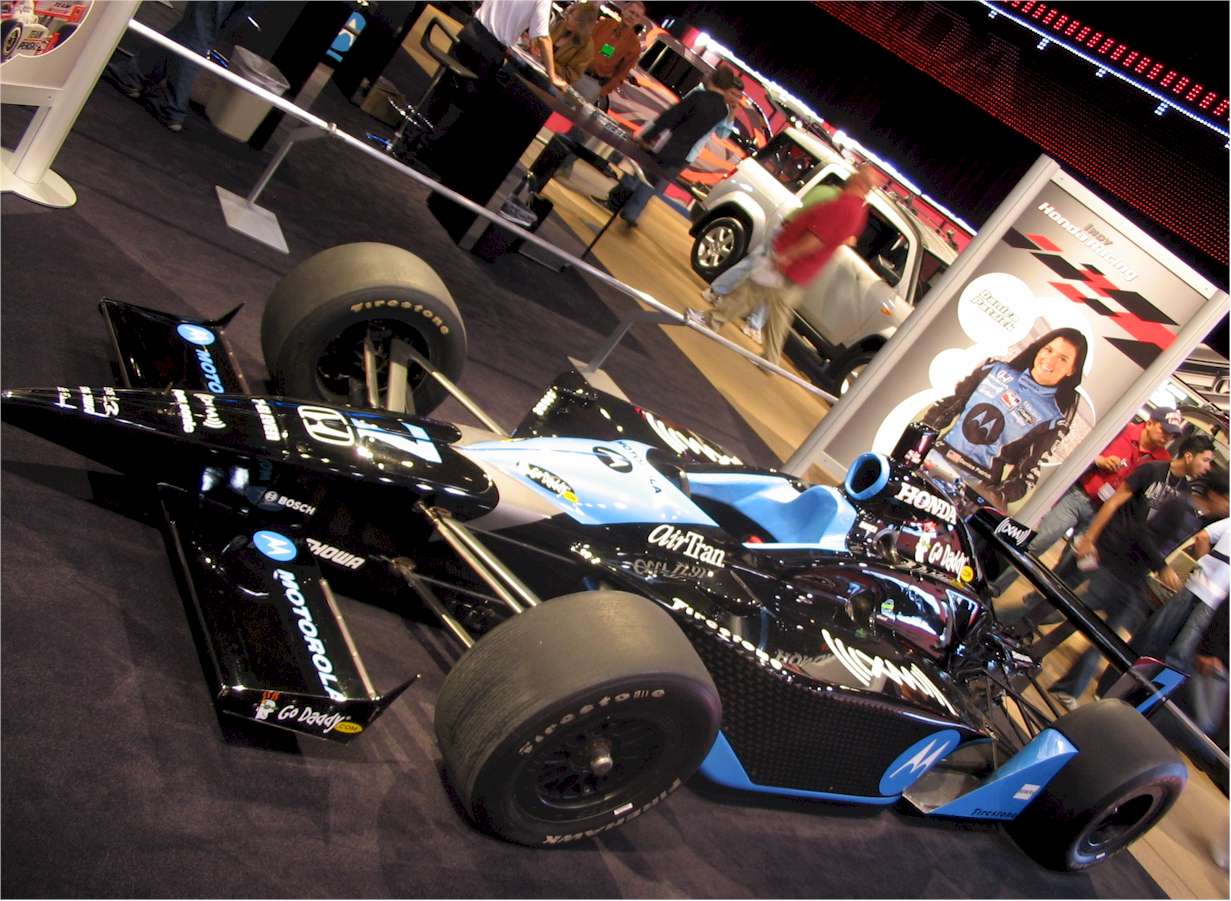 Indy Car 2.jpg (147943 bytes)